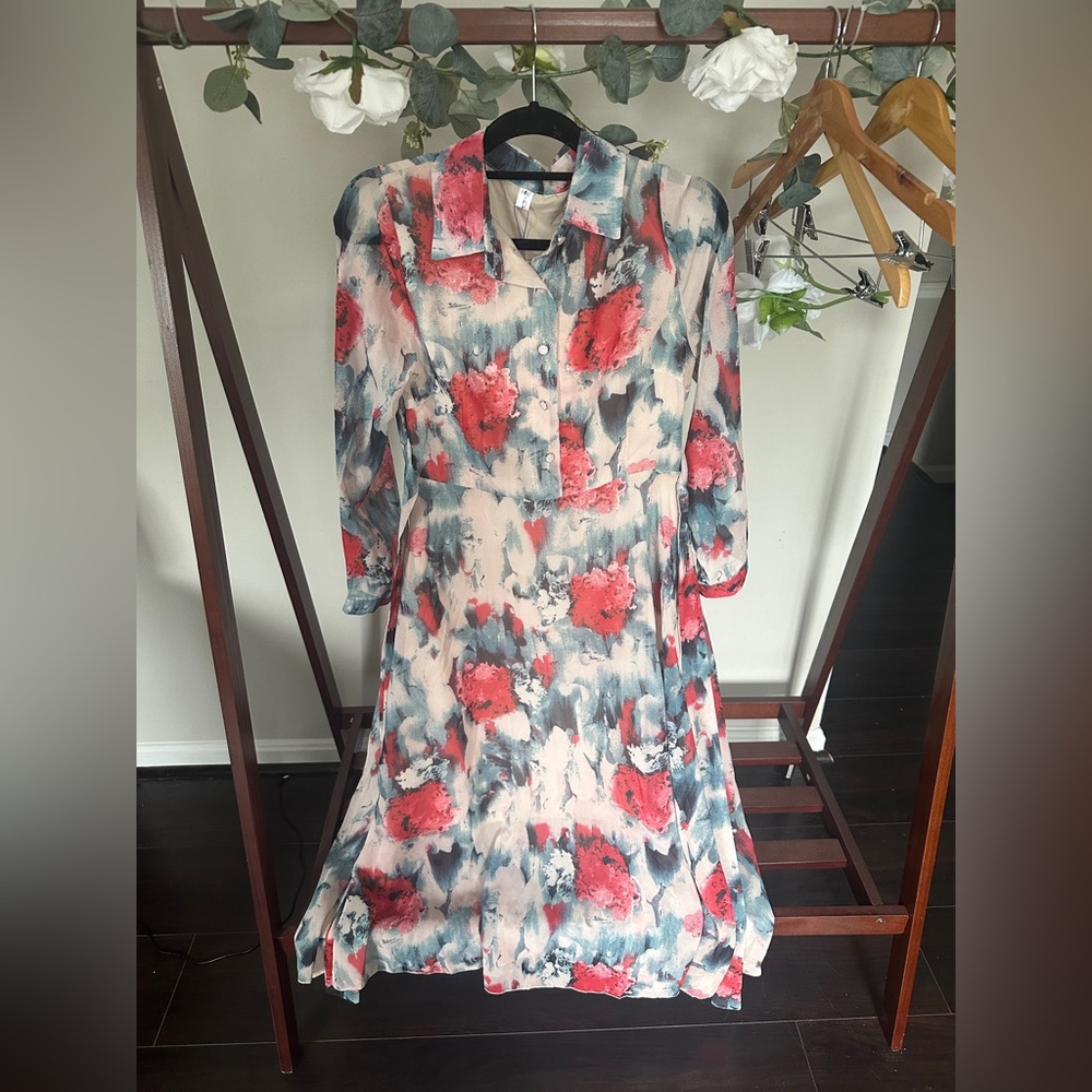 Chic Long Sleeve Floral Dress